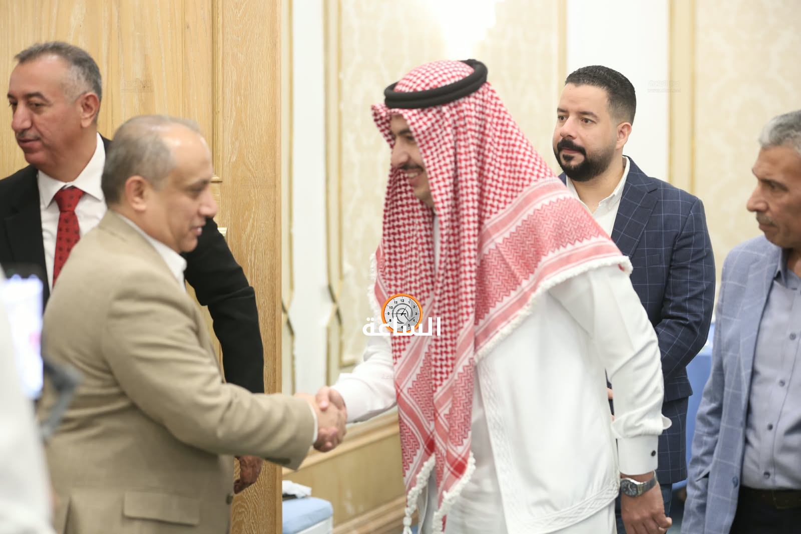 Madar Al-Saa Images 0.654867090945714
