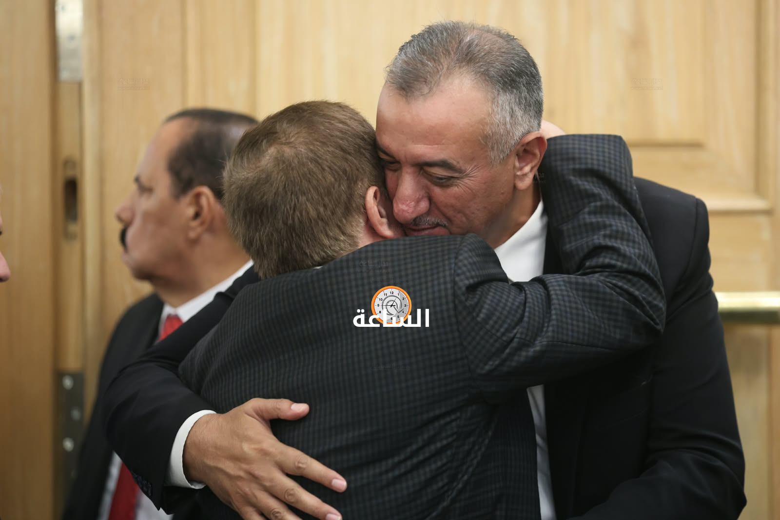 Madar Al-Saa Images 0.2904556045678591