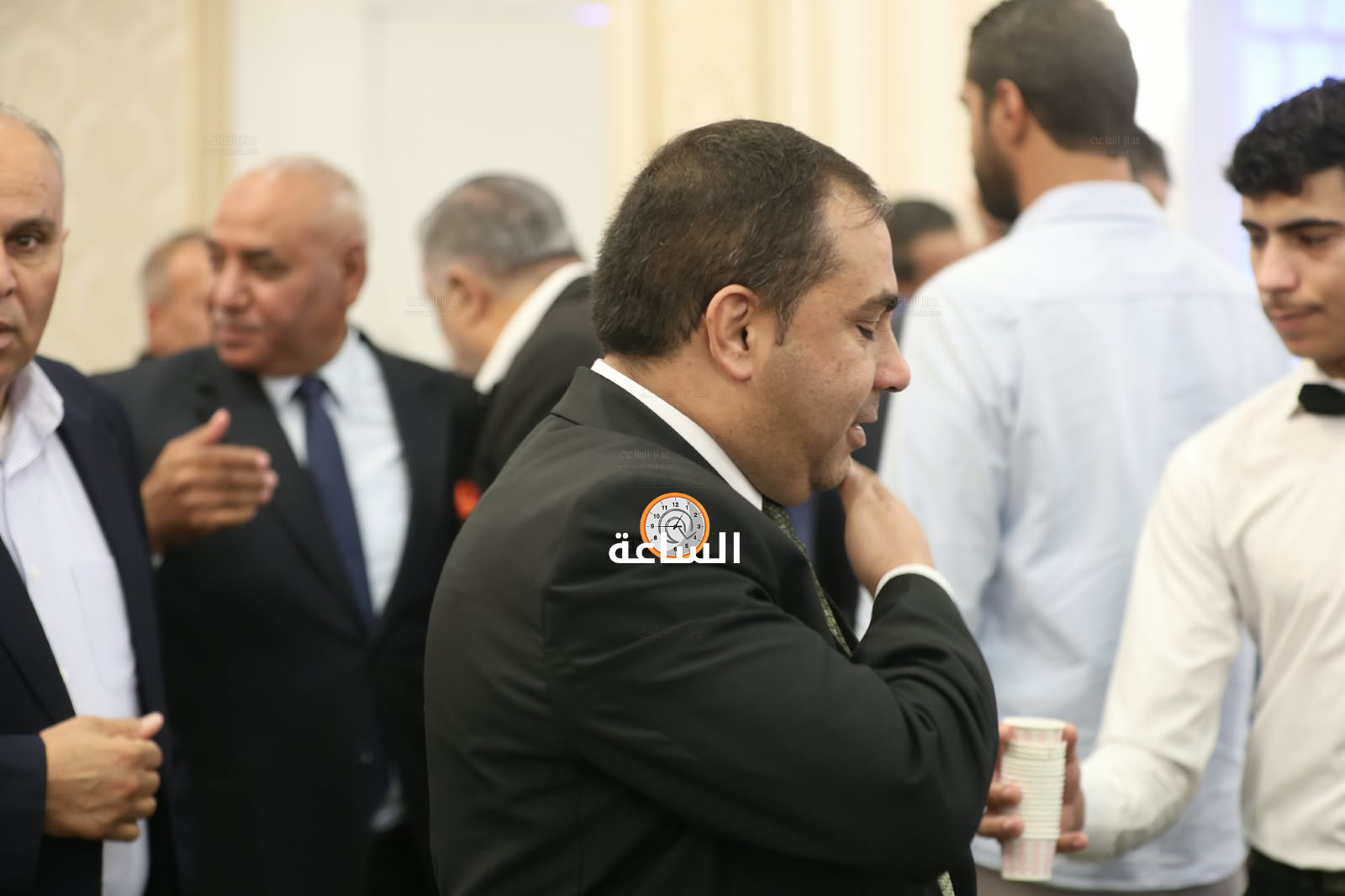 Madar Al-Saa Images 0.8771049944425765