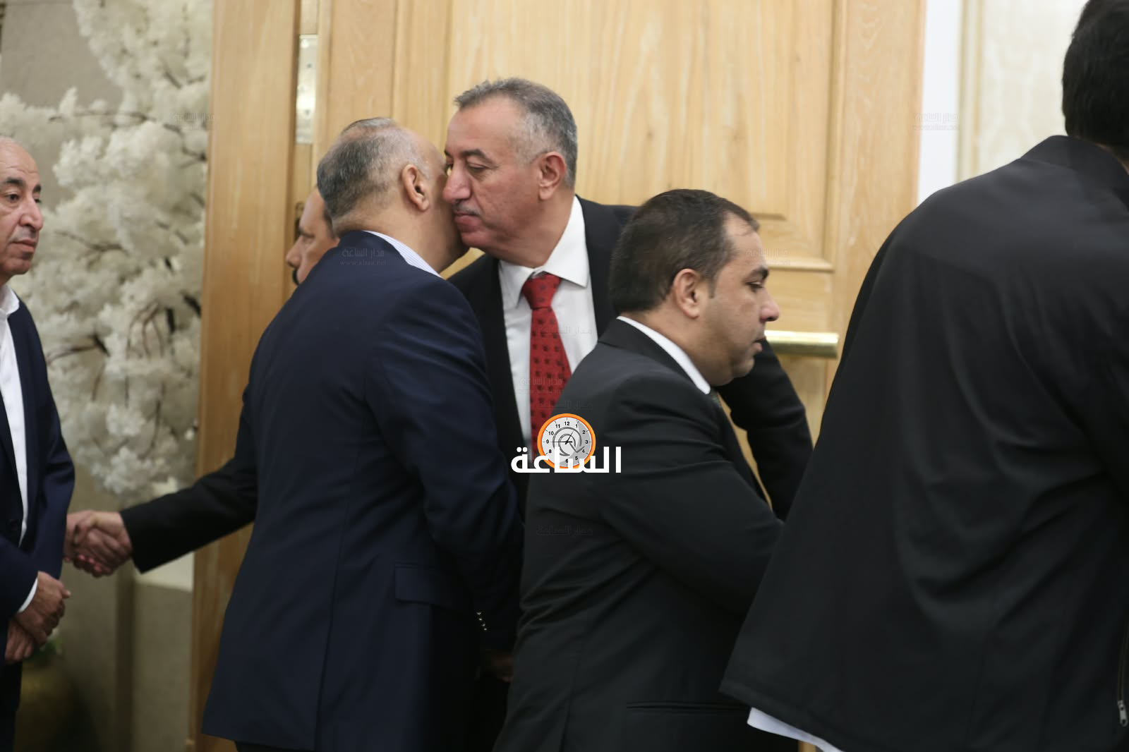 Madar Al-Saa Images 0.9738928588742704