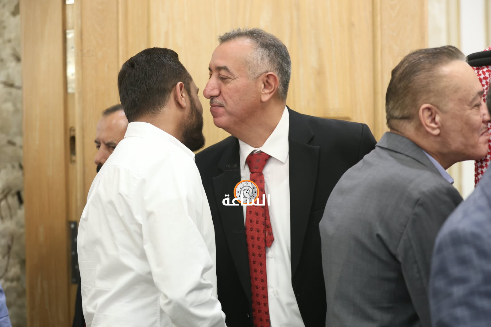 Madar Al-Saa Images 0.2875125204500647