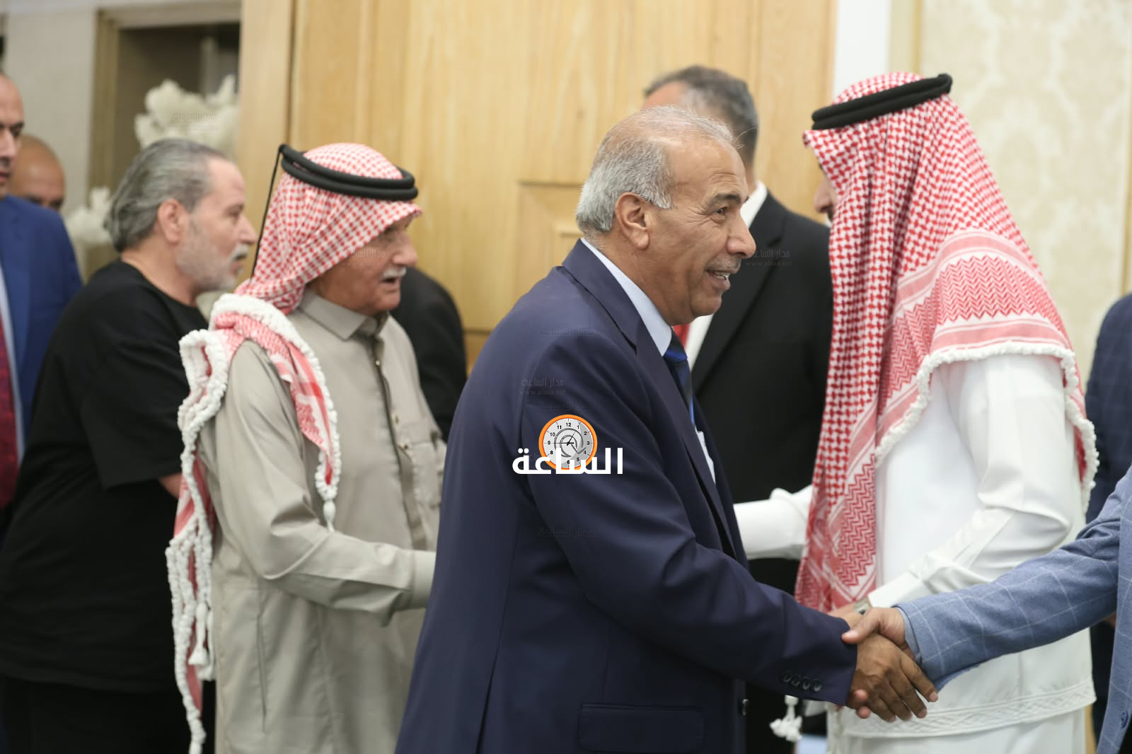 Madar Al-Saa Images 0.27390713361632935