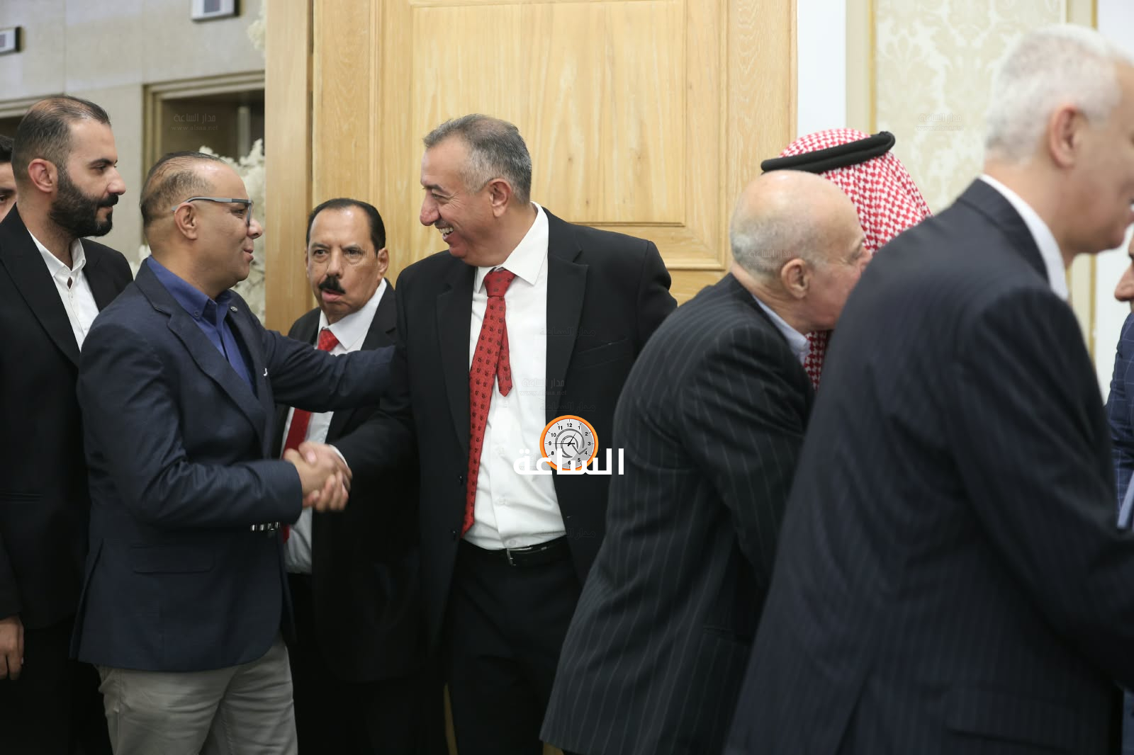 Madar Al-Saa Images 0.955812549679643
