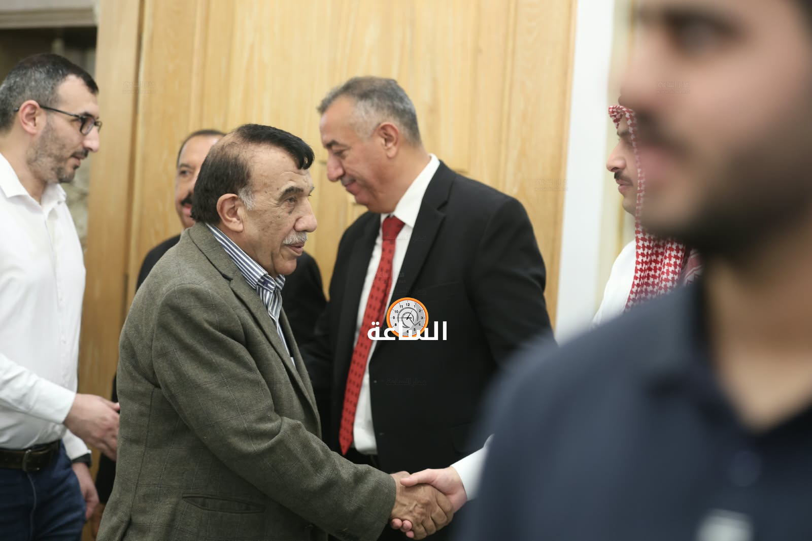 Madar Al-Saa Images 0.8258918559760147