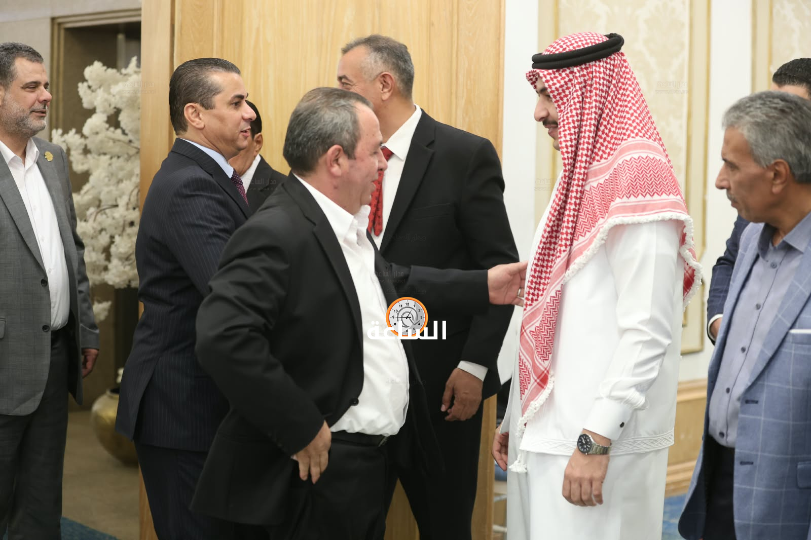 Madar Al-Saa Images 0.851730060384477