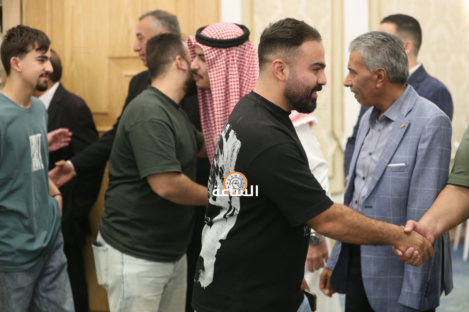 Madar Al-Saa Images 0.824534591211707