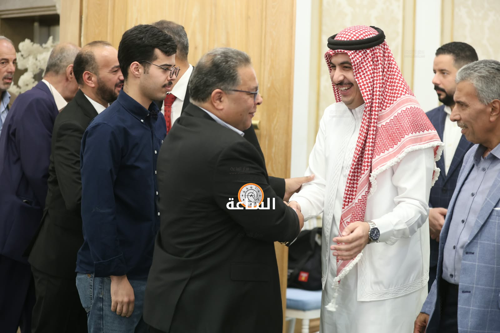 Madar Al-Saa Images 0.07056534553655613
