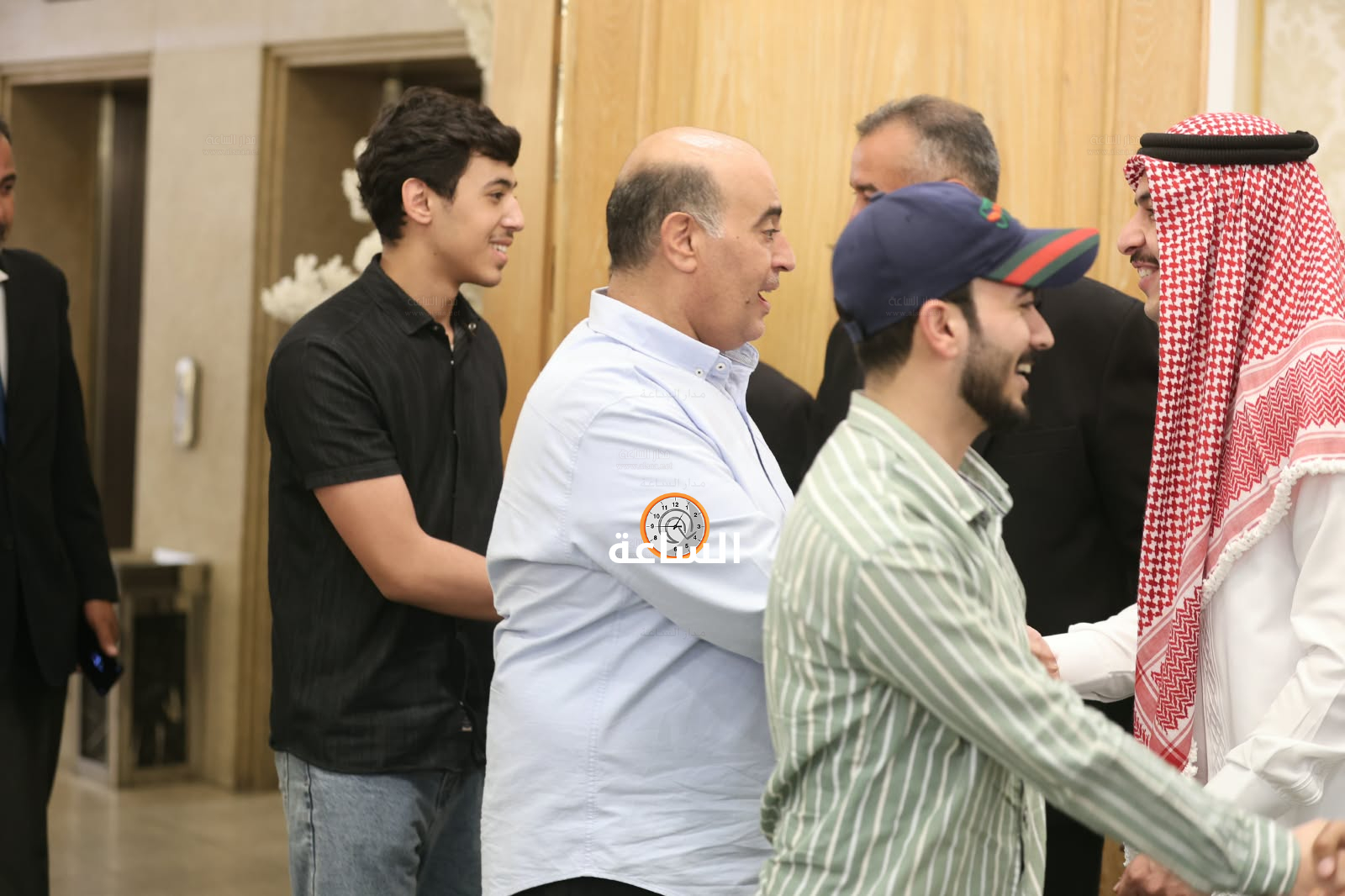Madar Al-Saa Images 0.49760737112315034