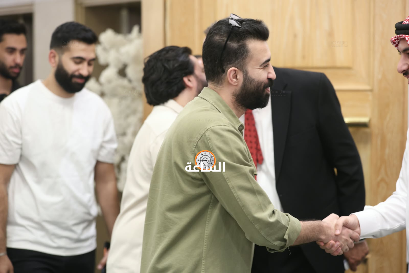 Madar Al-Saa Images 0.9877658082067412