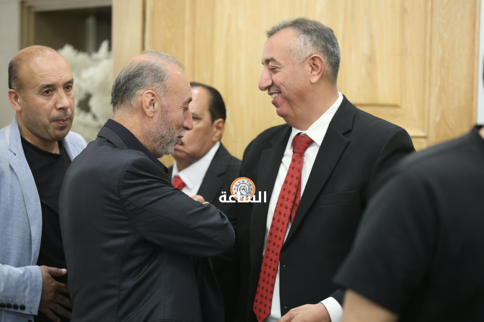 Madar Al-Saa Images 0.6685451103788422