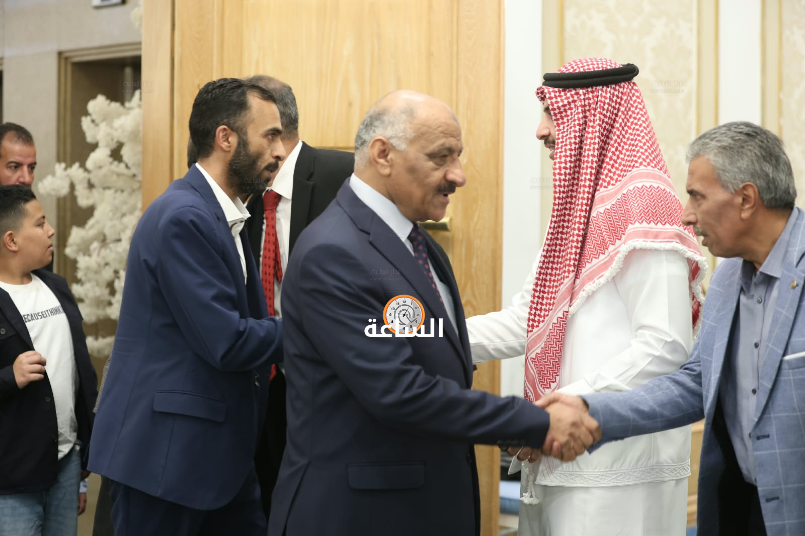 Madar Al-Saa Images 0.9385754455546944