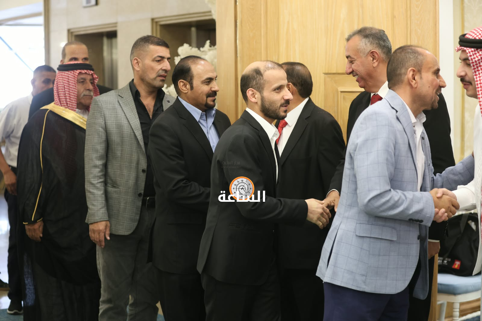 Madar Al-Saa Images 0.8982197273528691