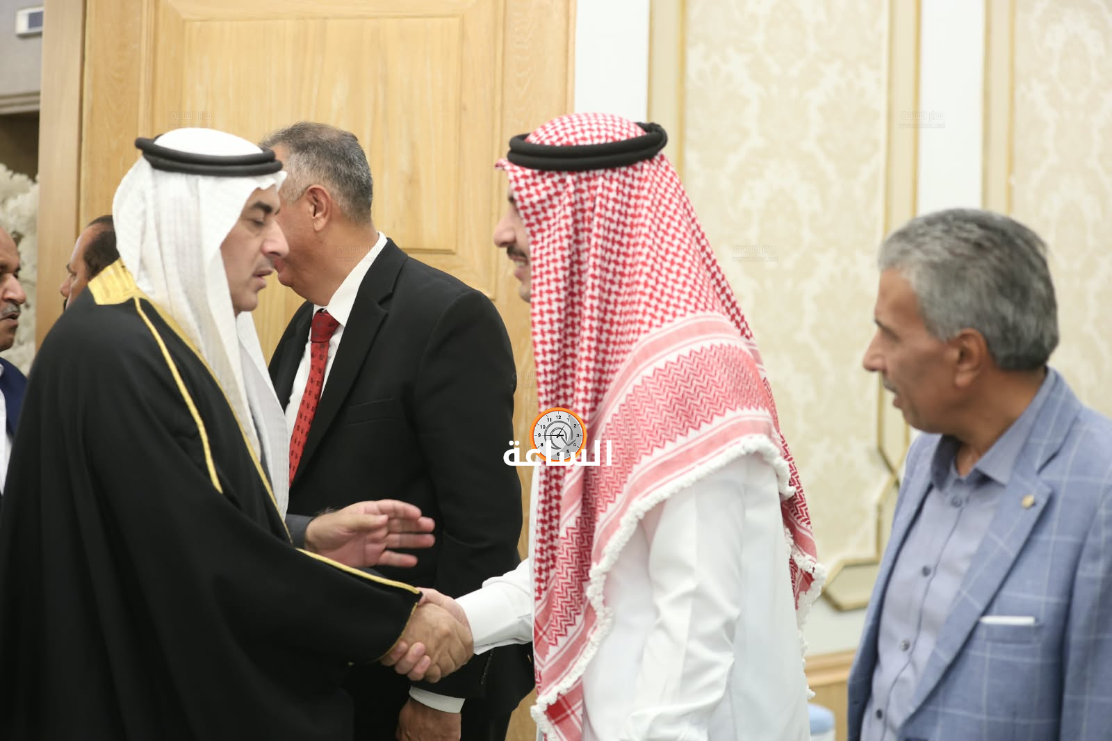 Madar Al-Saa Images 0.12025299912029697