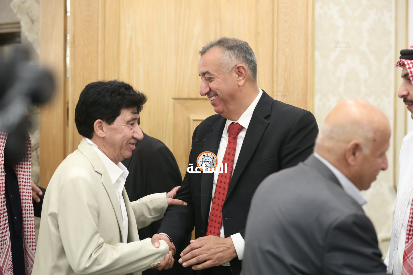 Madar Al-Saa Images 0.1288008671822939