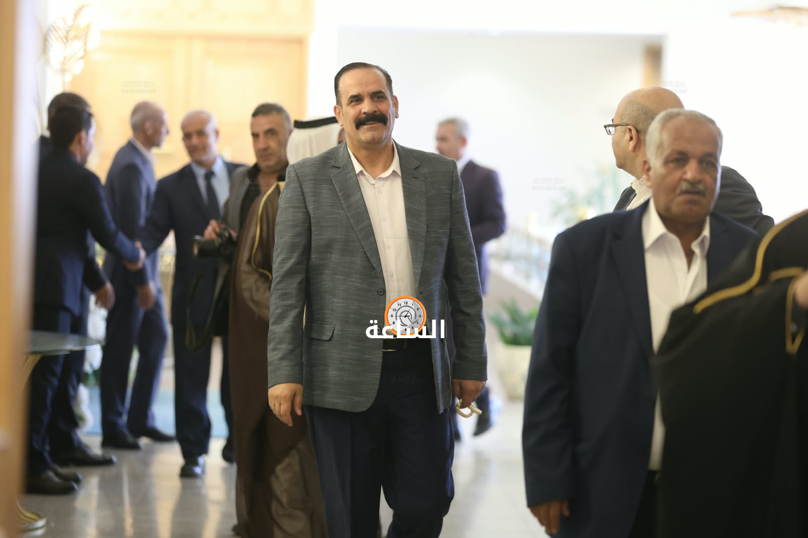 Madar Al-Saa Images 0.3058268379876309