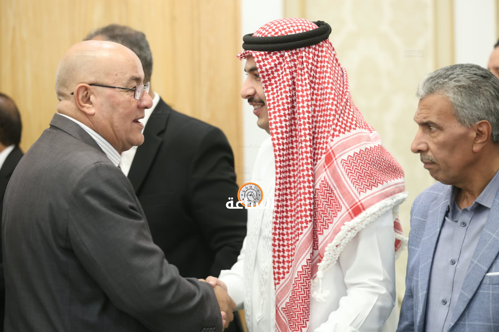 Madar Al-Saa Images 0.4260677532201401