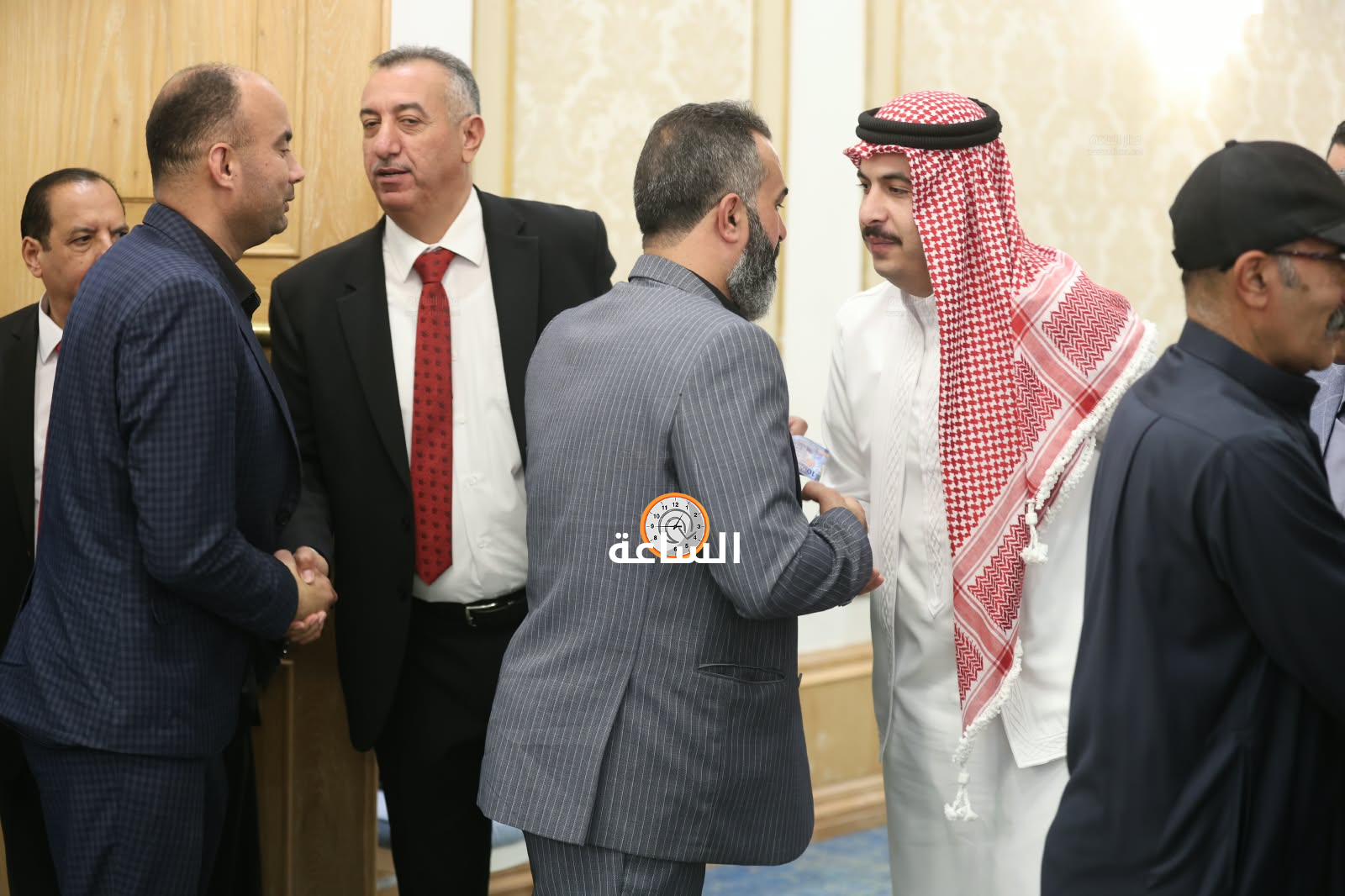 Madar Al-Saa Images 0.7263443263199332