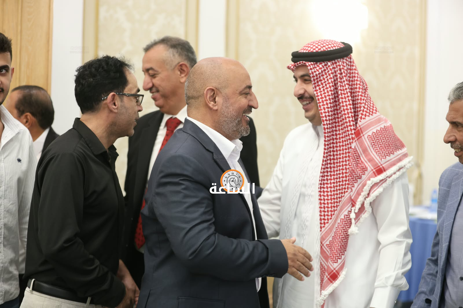 Madar Al-Saa Images 0.22782787187794284
