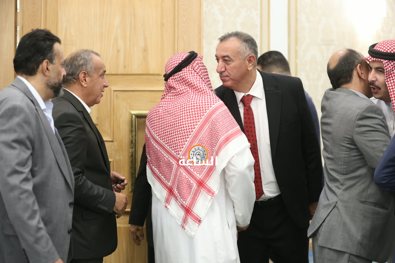 Madar Al-Saa Images 0.1992228468565691