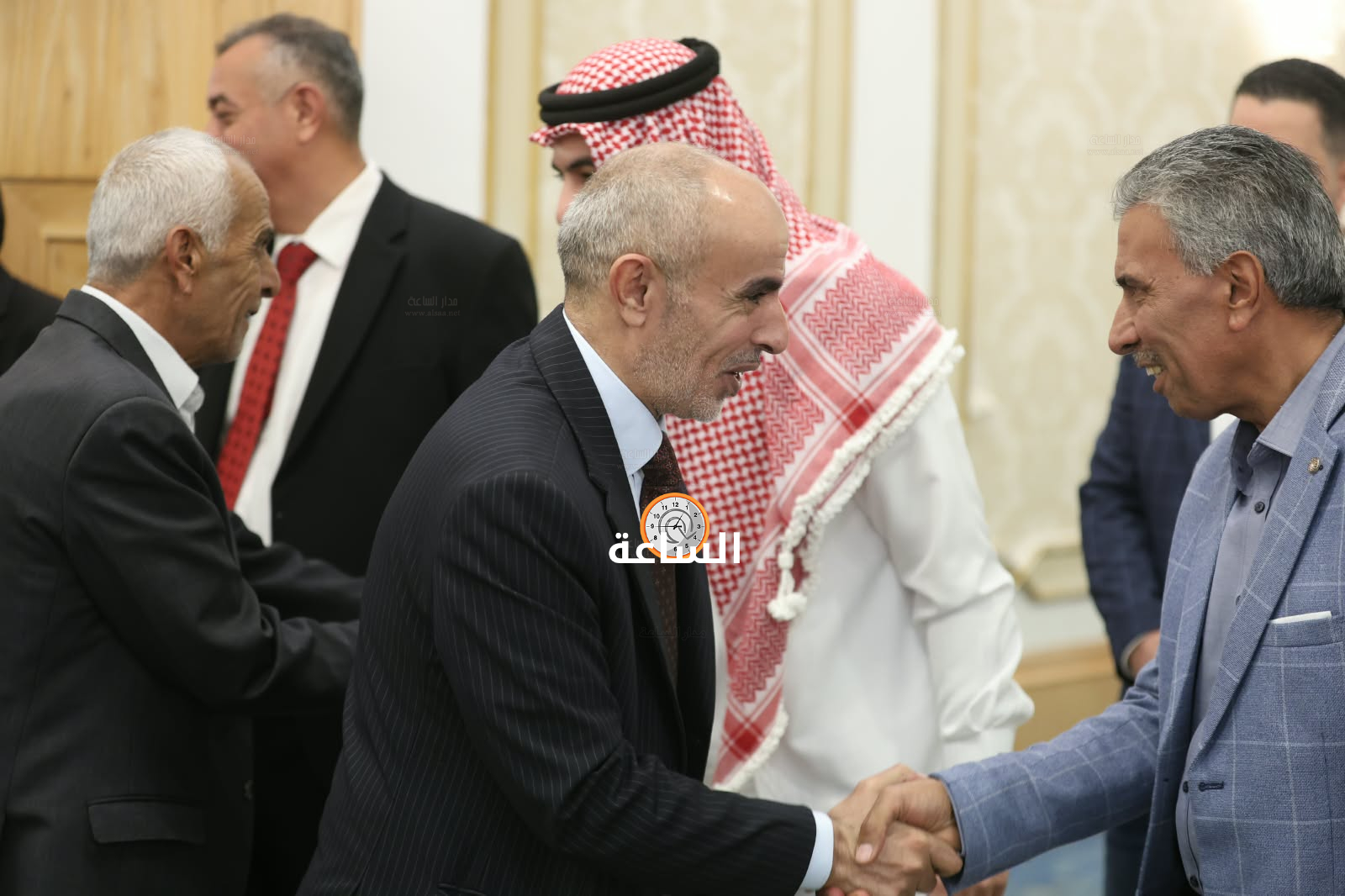 Madar Al-Saa Images 0.33287492211532976