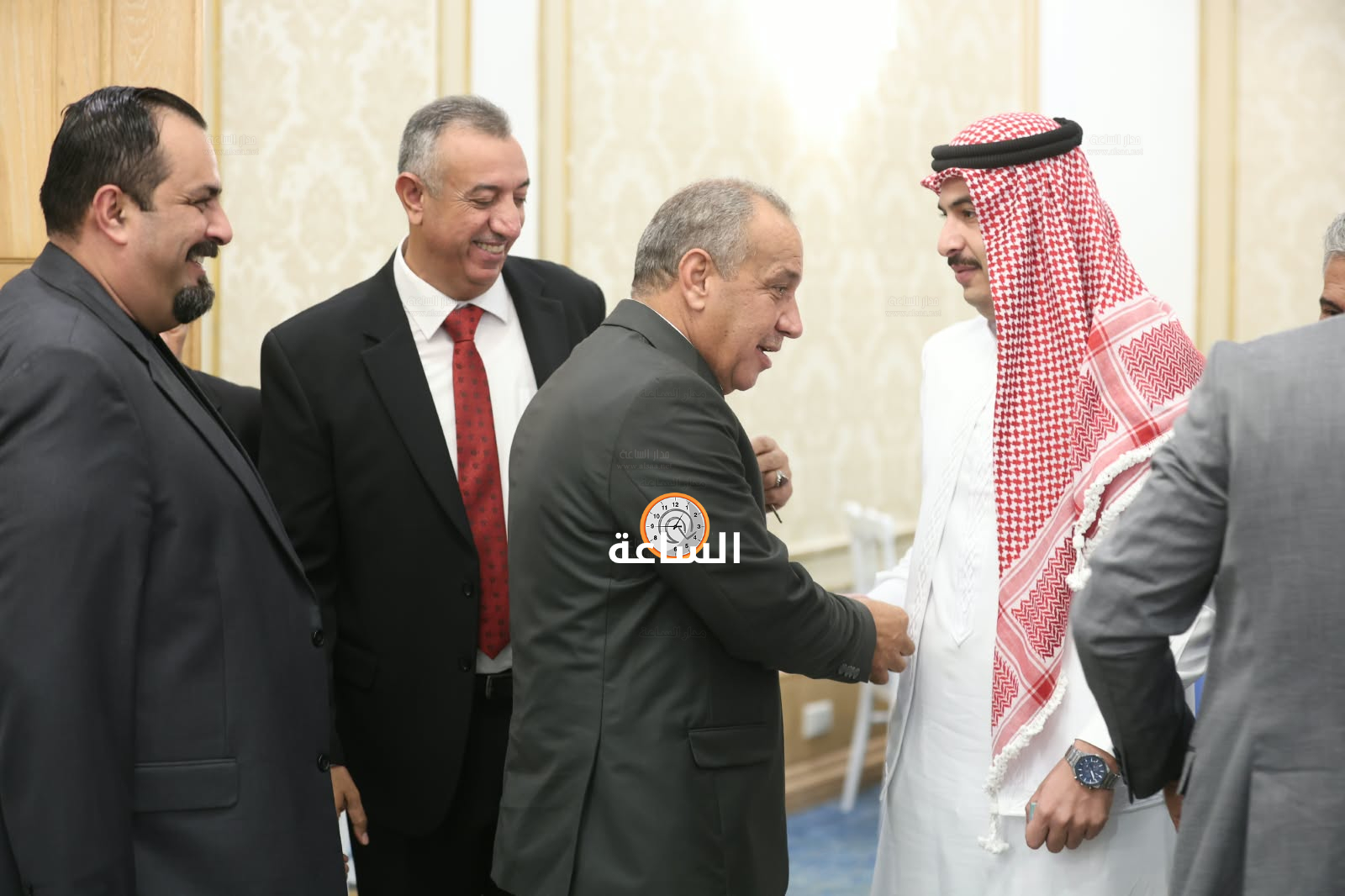 Madar Al-Saa Images 0.8481955687500127