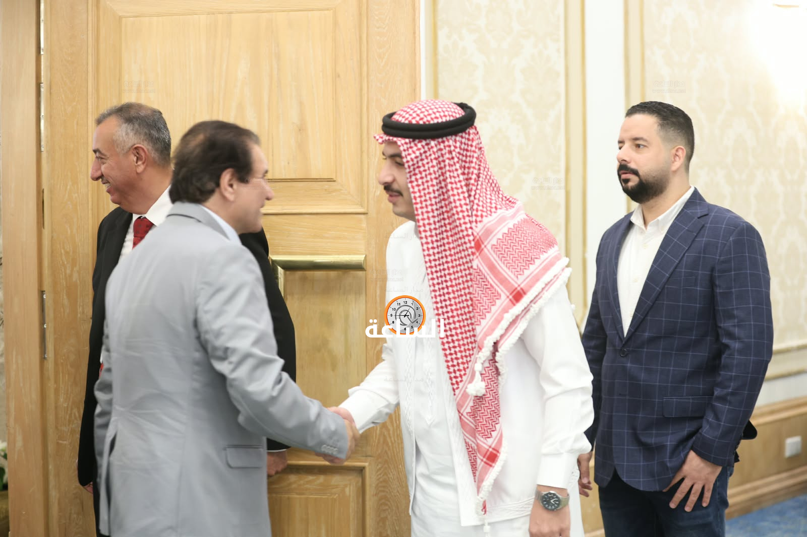 Madar Al-Saa Images 0.5899442691484255