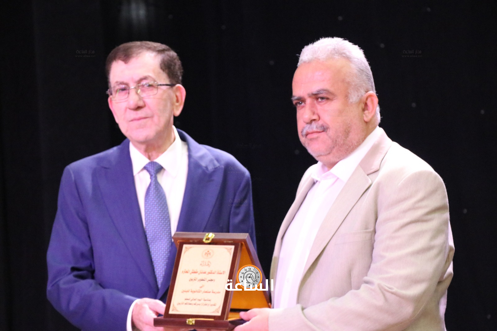 Madar Al-Saa Images 0.11993530503936356