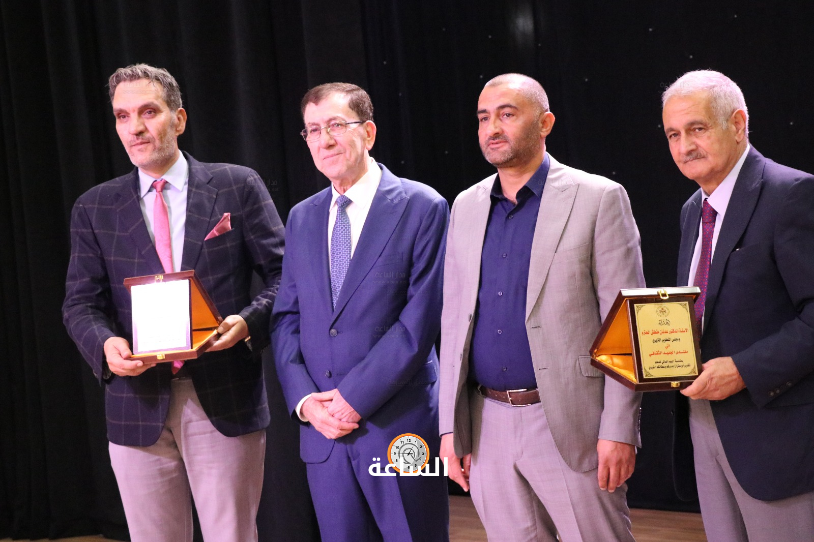 Madar Al-Saa Images 0.0668301514256221