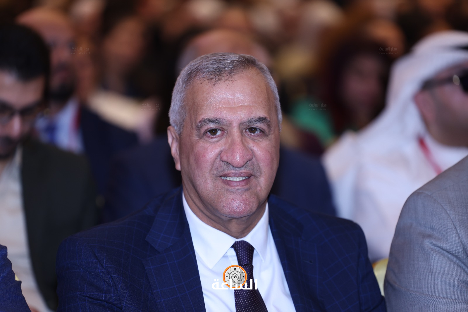 Madar Al-Saa Images 0.43121870458897416