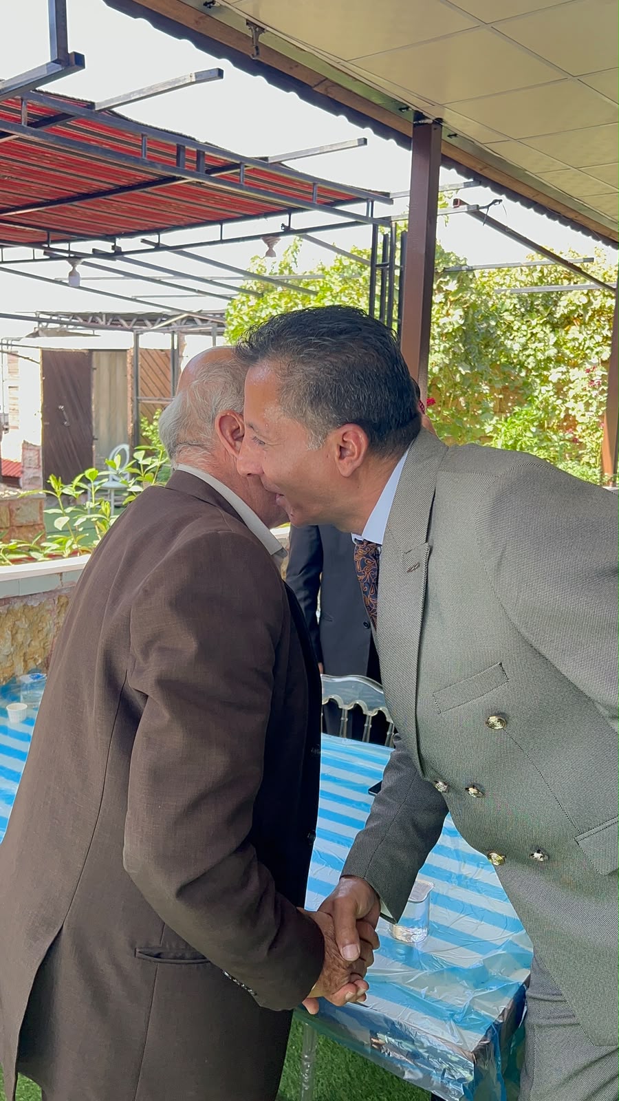 Madar Al-Saa Images 0.7260272008106192