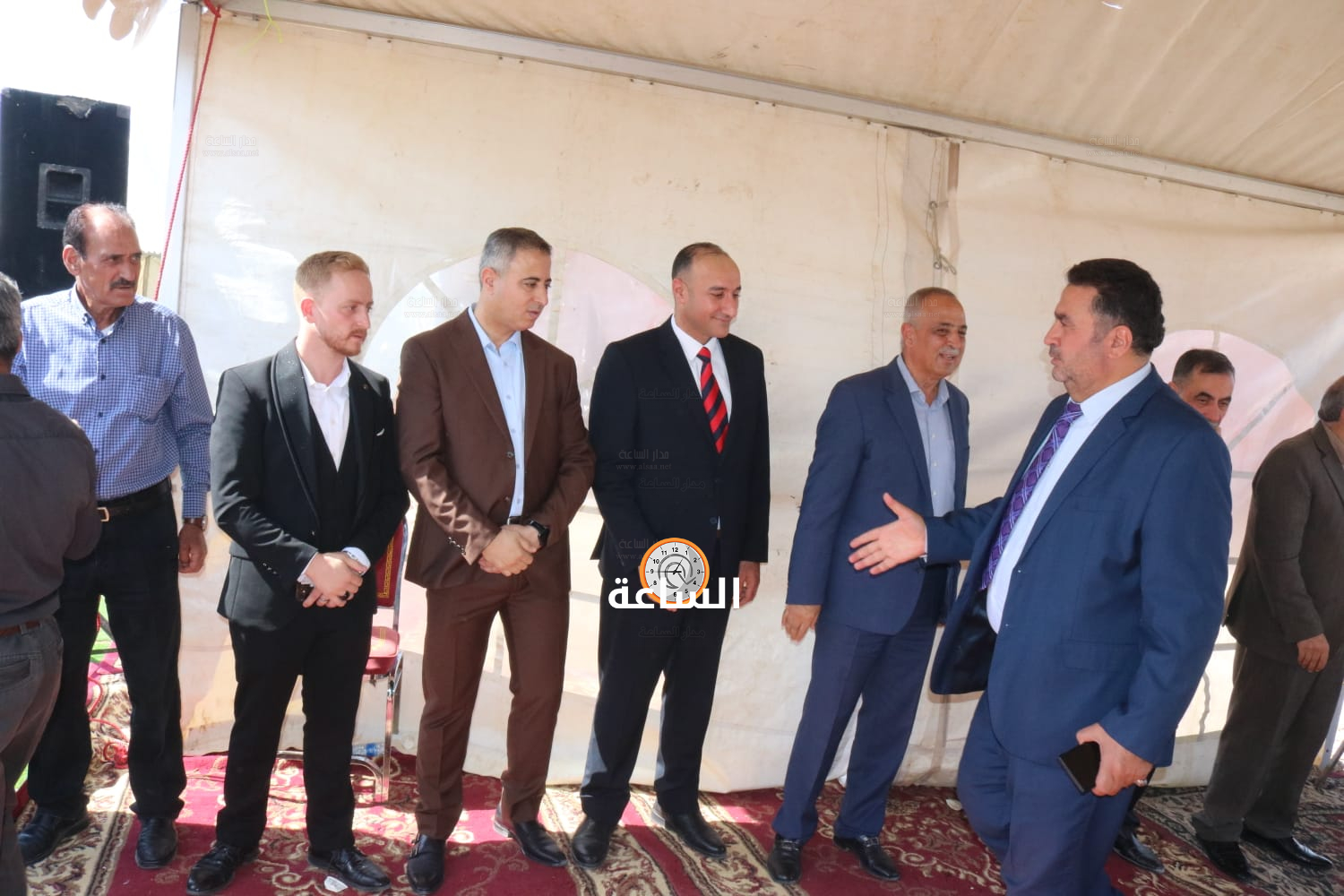 Madar Al-Saa Images 0.5600526217048193