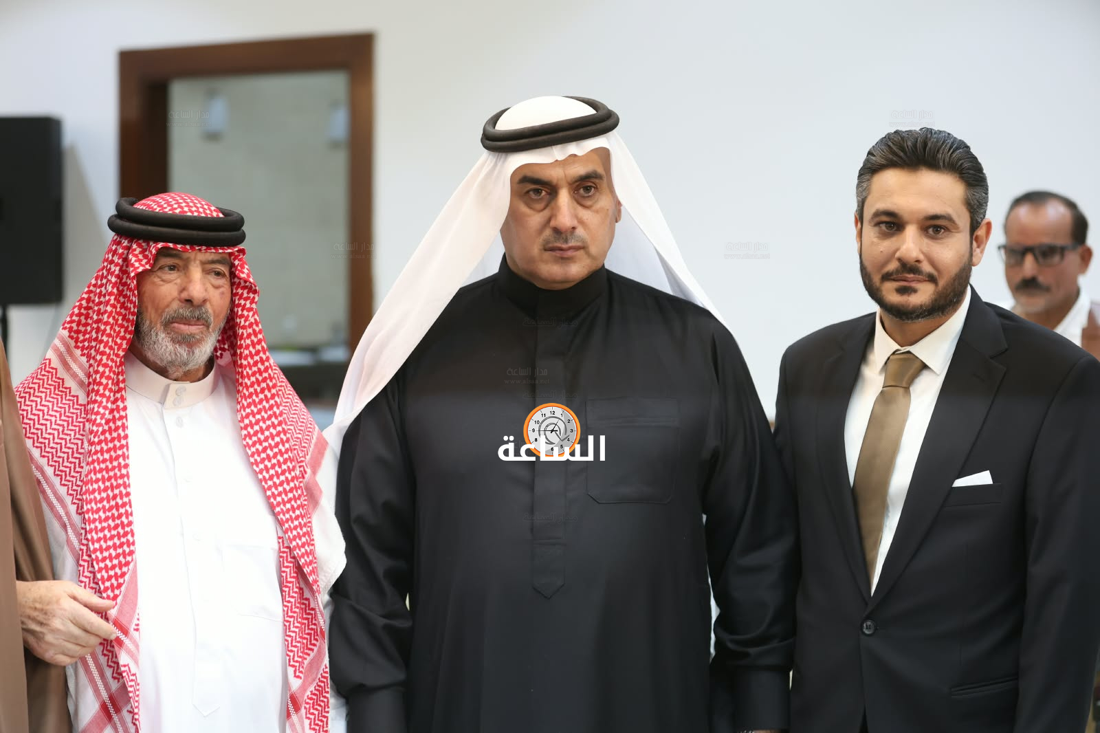 Madar Al-Saa Images 0.9734601549393234