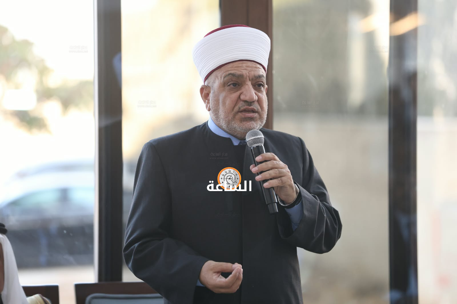 Madar Al-Saa Images 0.16467543054549572