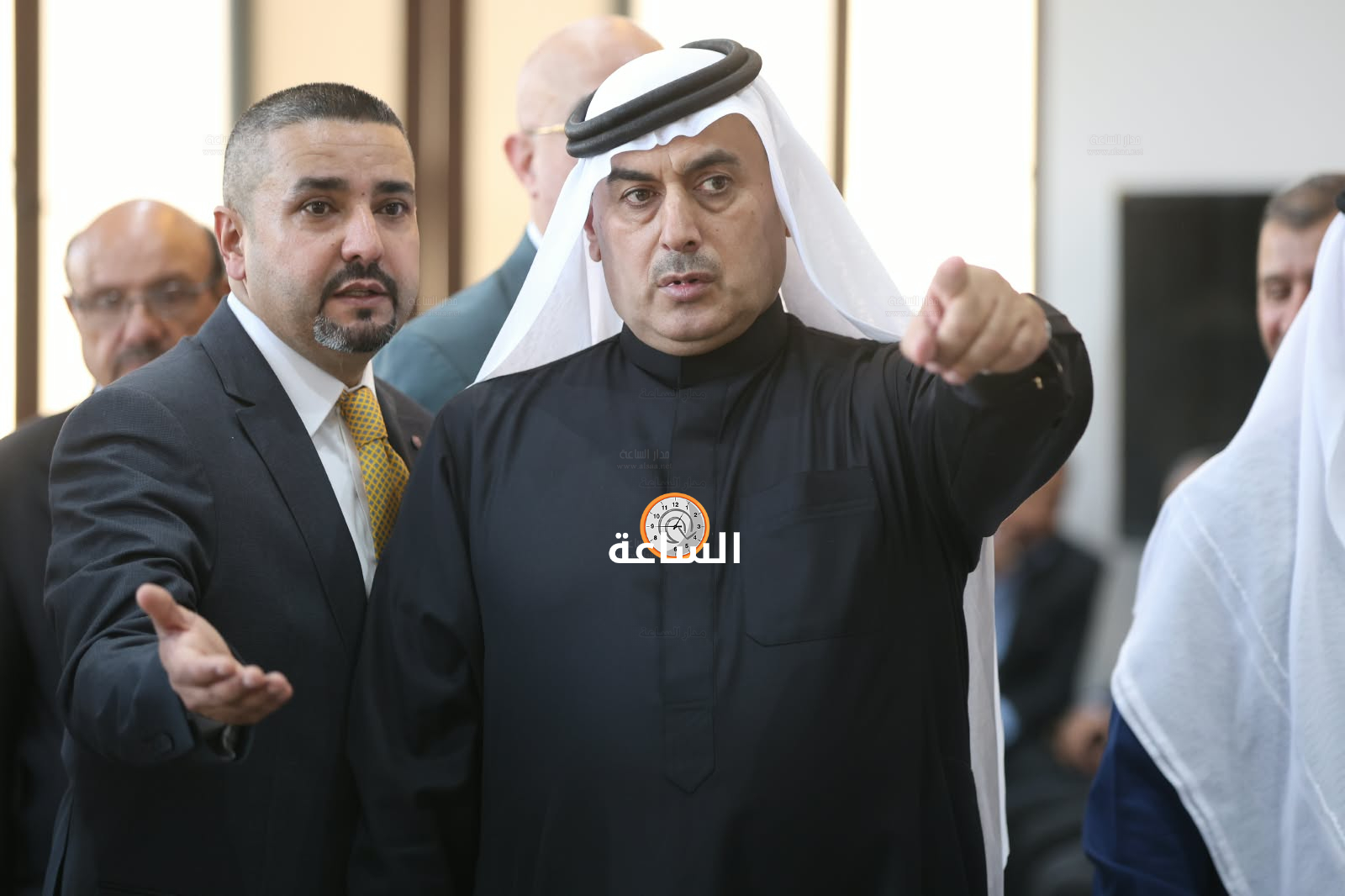 Madar Al-Saa Images 0.349963445224588