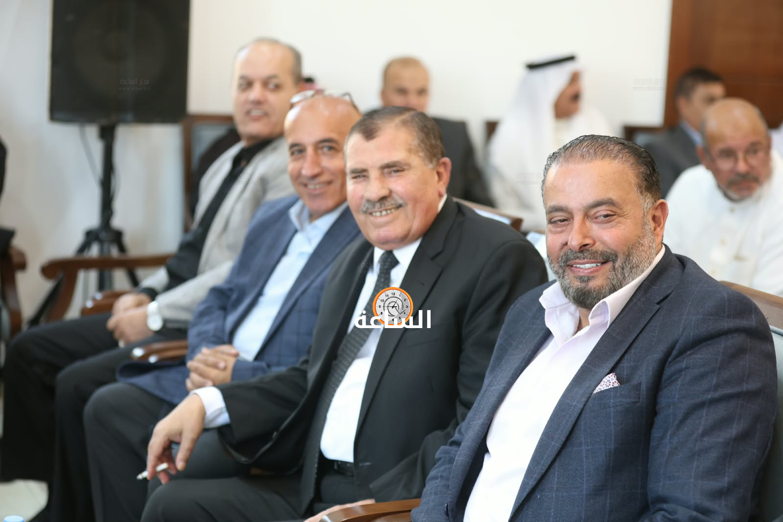 Madar Al-Saa Images 0.25777663969815745