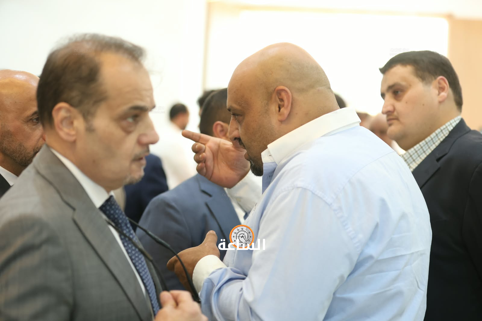 Madar Al-Saa Images 0.8974867236165635
