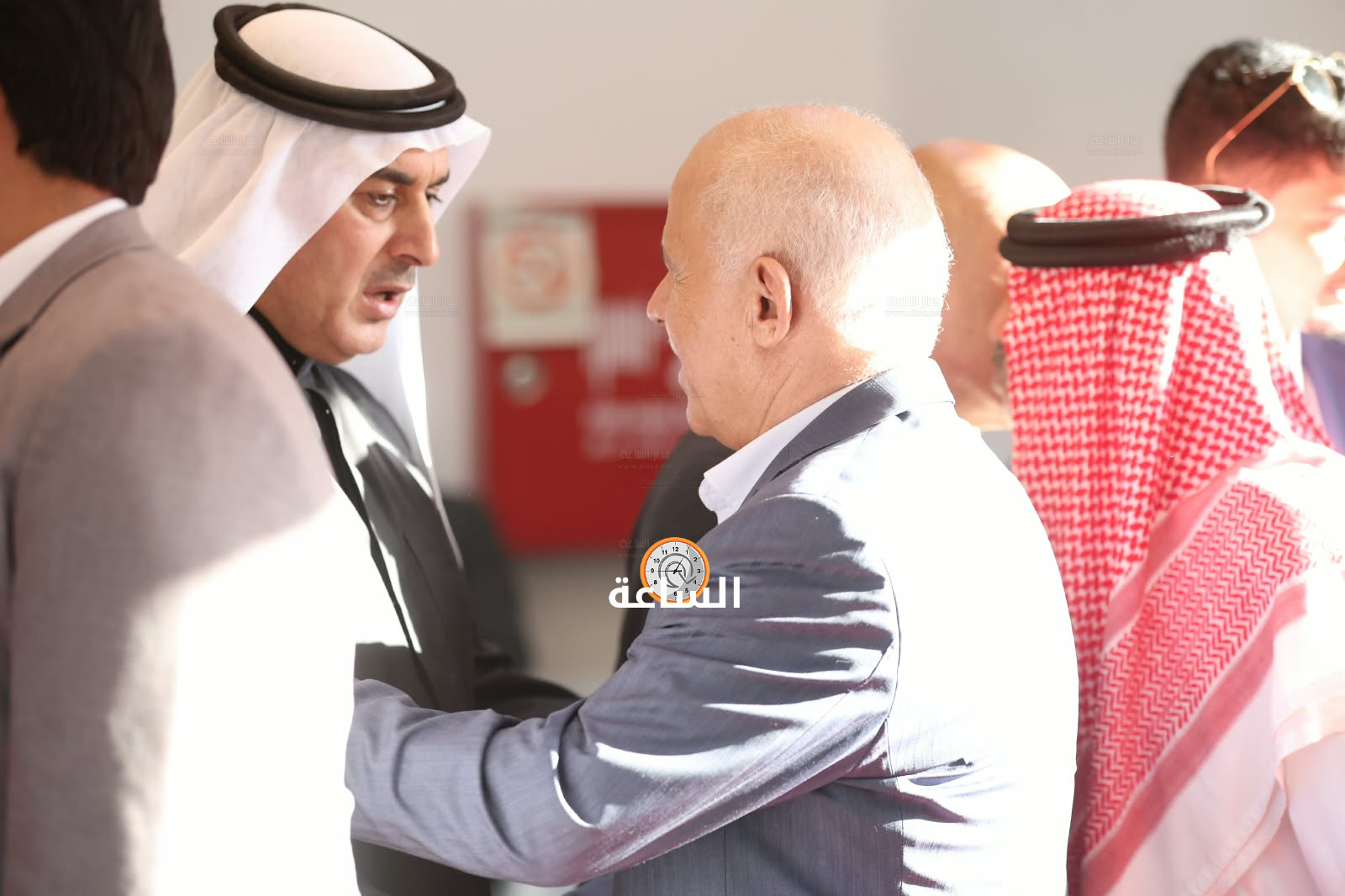 Madar Al-Saa Images 0.7065073396030309