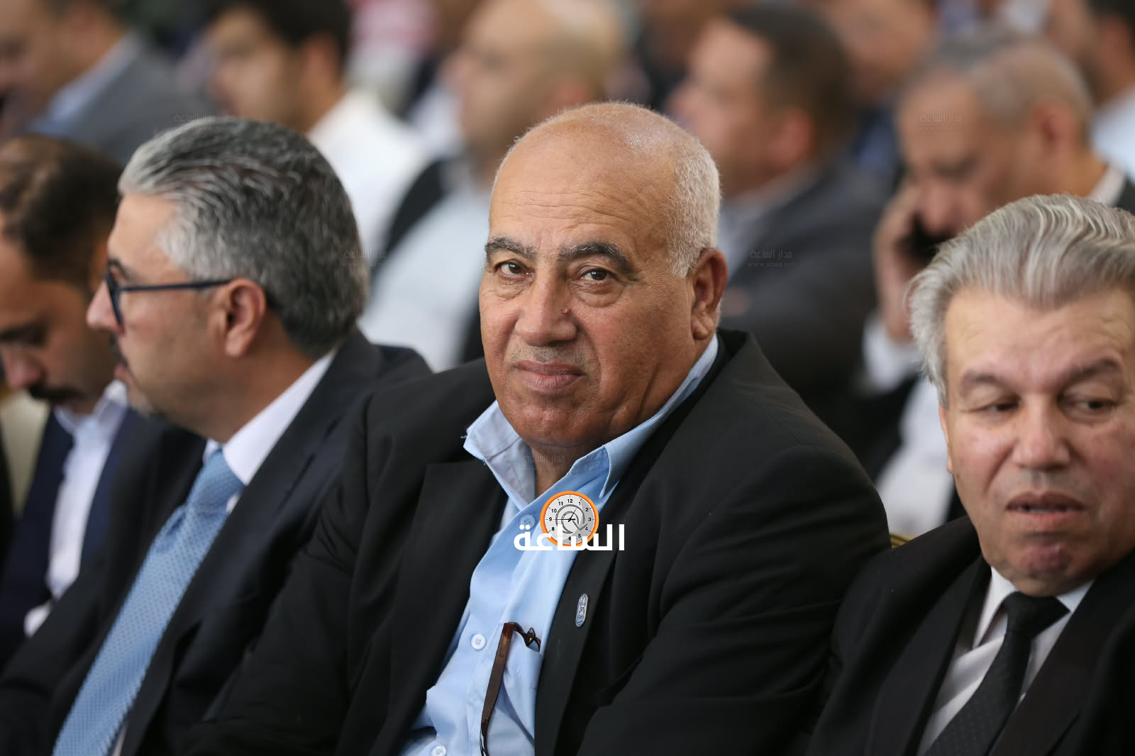 Madar Al-Saa Images 0.7385244027147236