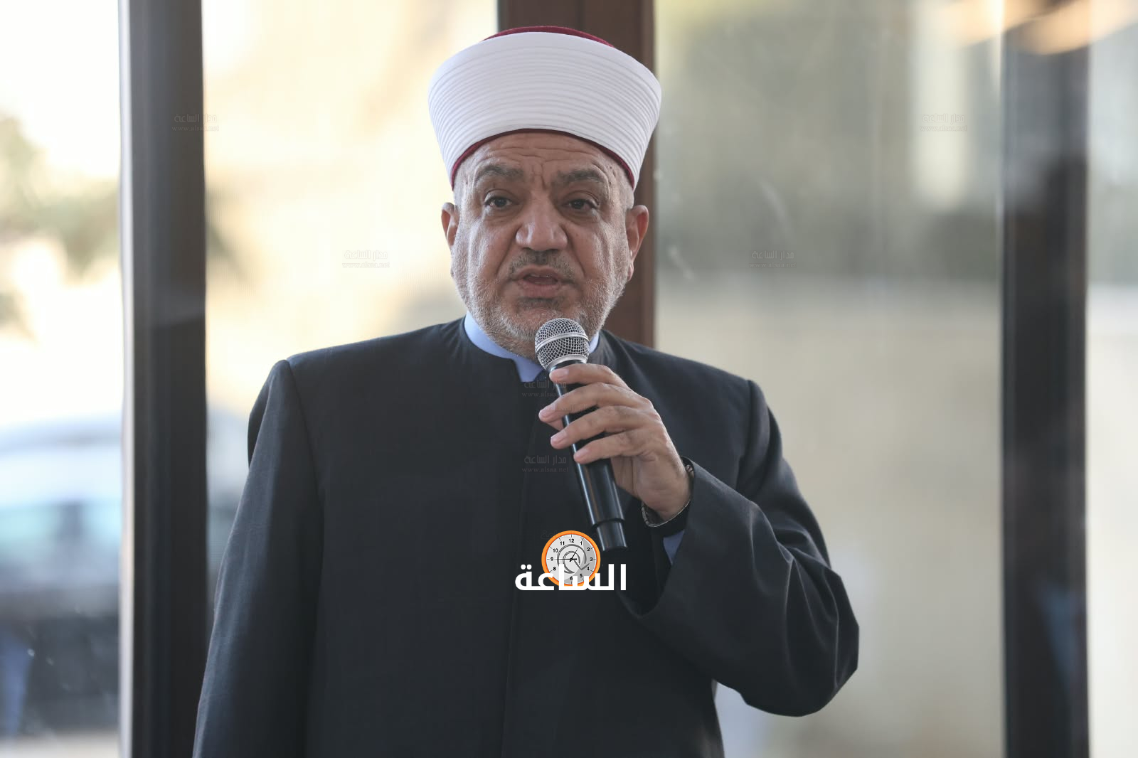 Madar Al-Saa Images 0.9644108861759667