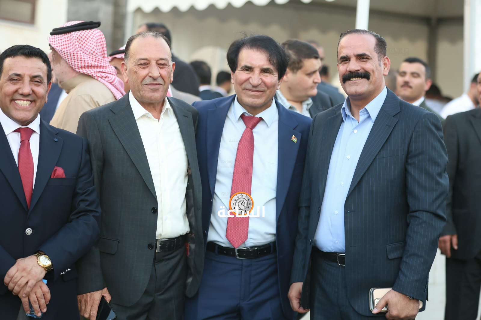 Madar Al-Saa Images 0.4848952378620055