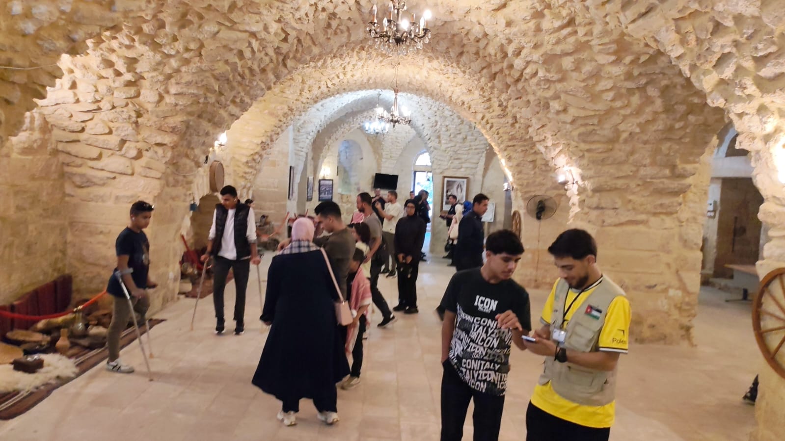 Madar Al-Saa Images 0.590853508774446