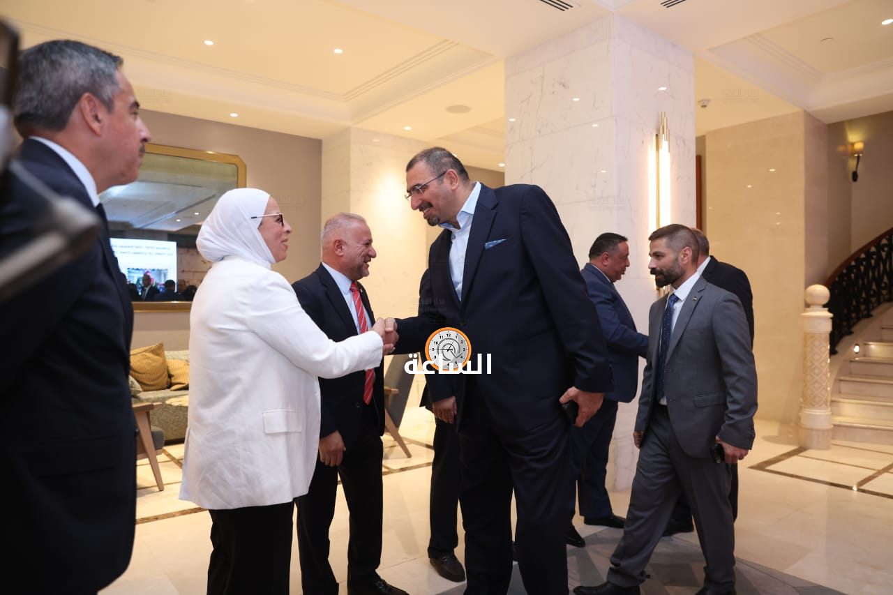 Madar Al-Saa Images 0.41447651717617284