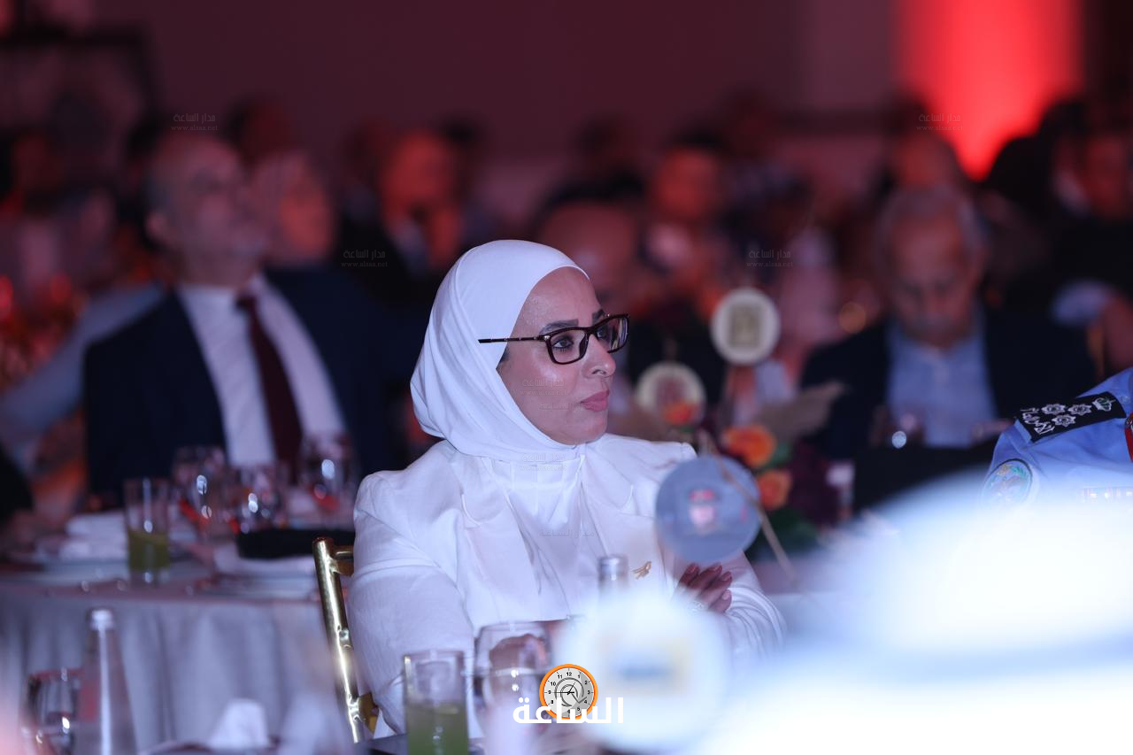 Madar Al-Saa Images 0.8221278793406286