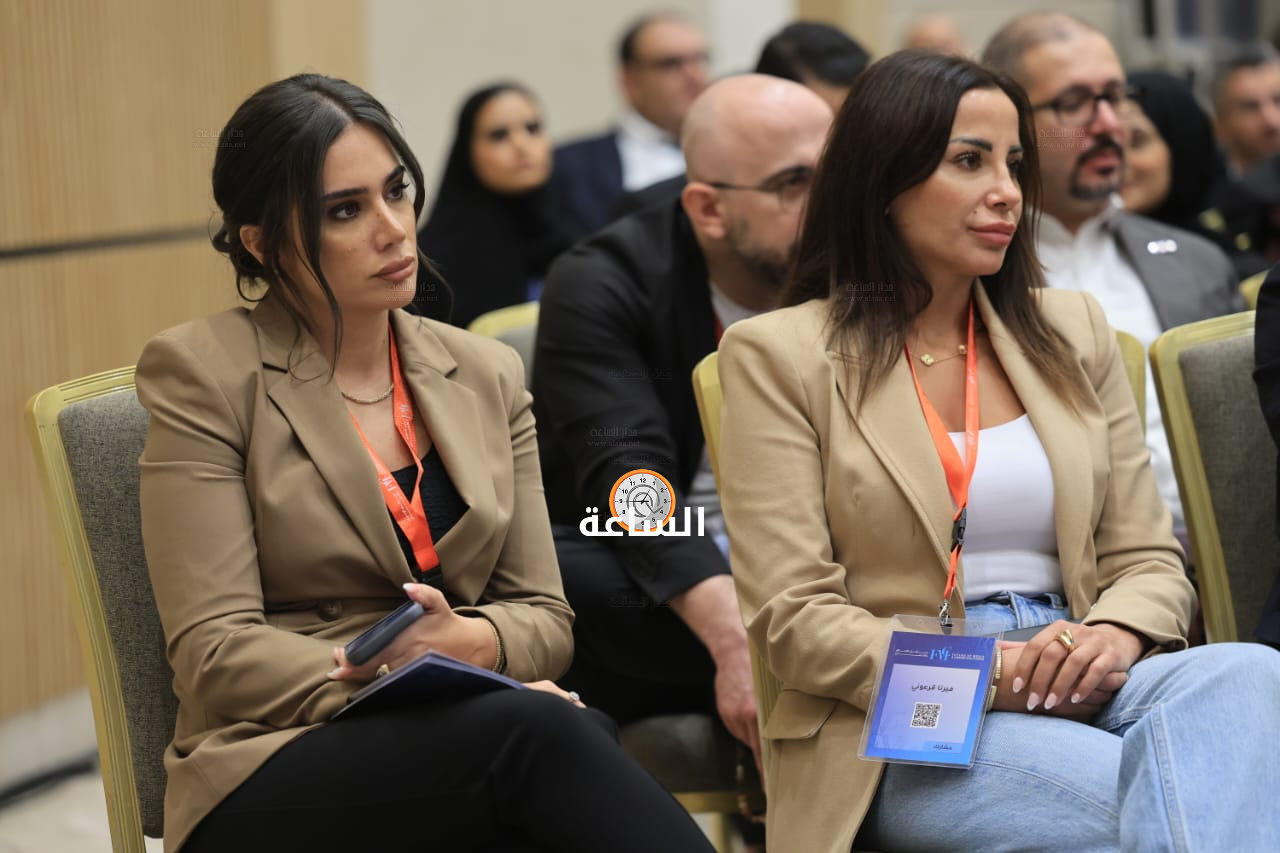 Madar Al-Saa Images 0.25705794861519626