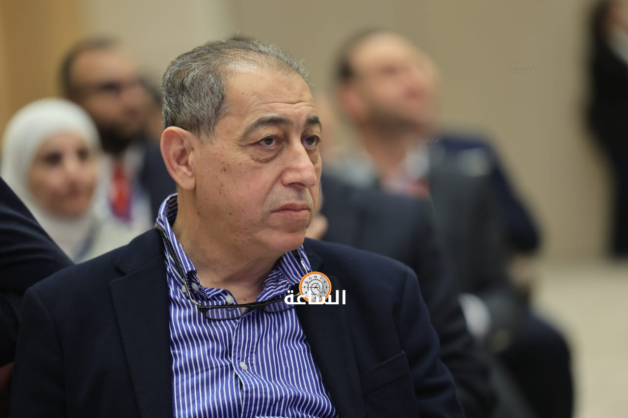 Madar Al-Saa Images 0.5531158042967591