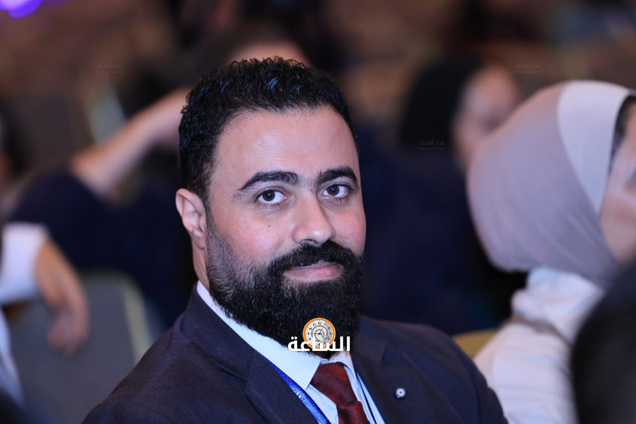 Madar Al-Saa Images 0.24740359408114143