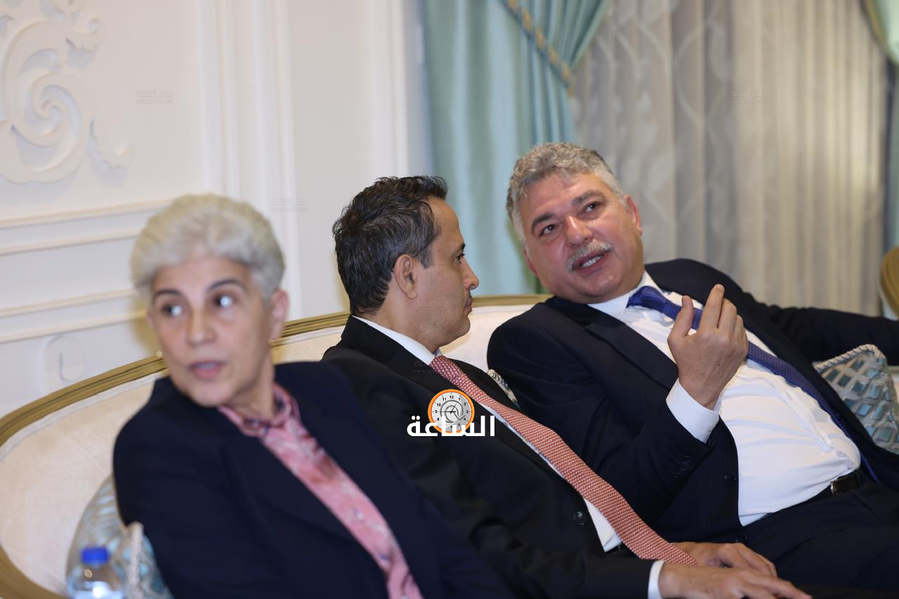 Madar Al-Saa Images 0.4812931240966548