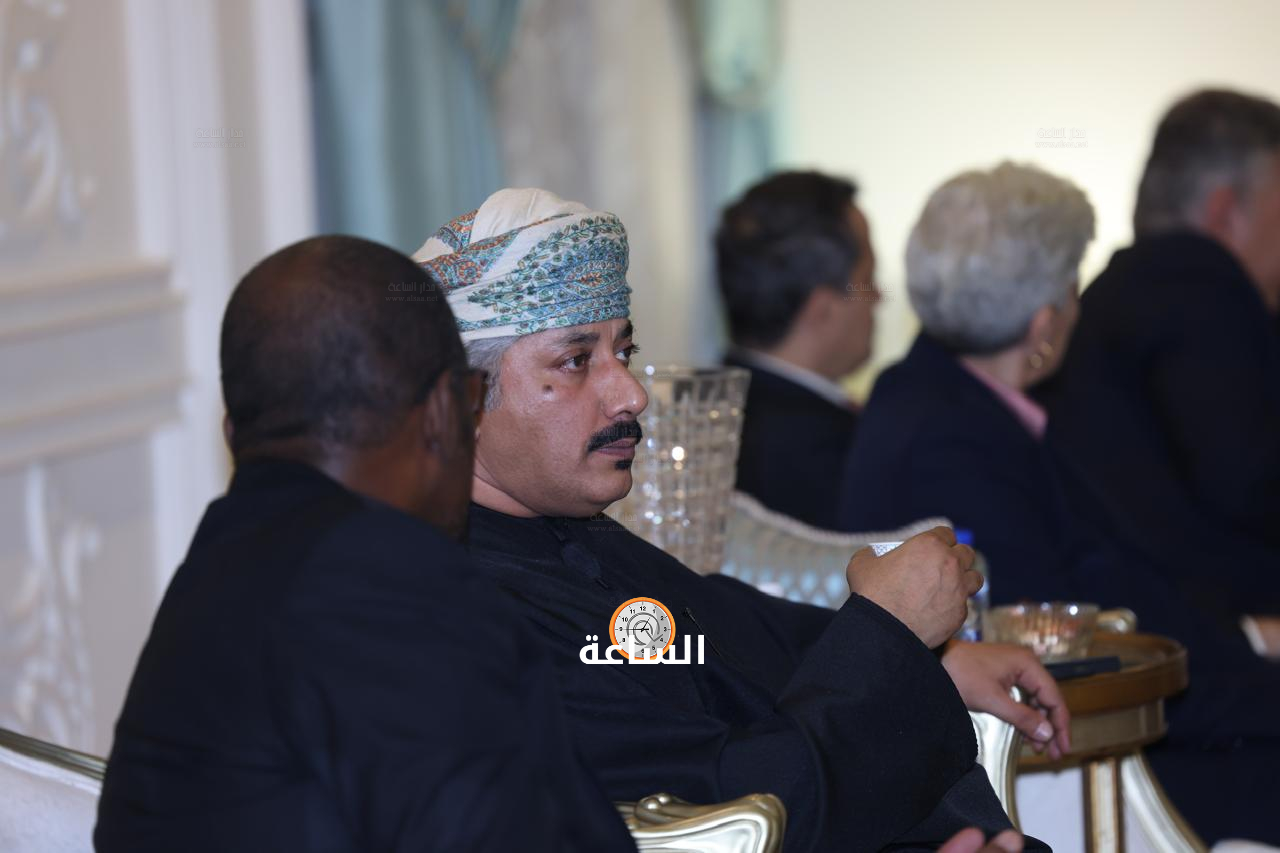 Madar Al-Saa Images 0.8766237283302423