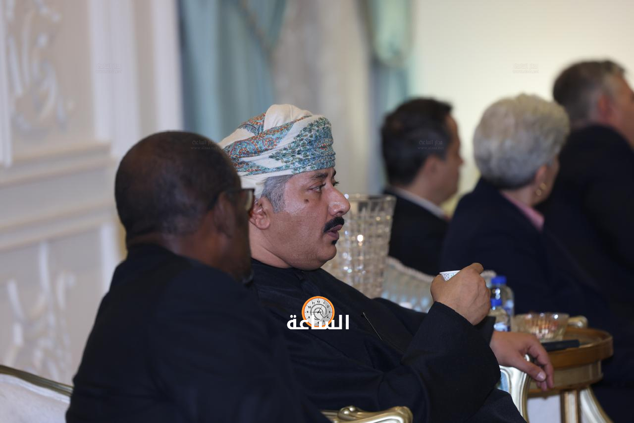 Madar Al-Saa Images 0.03909527583604522
