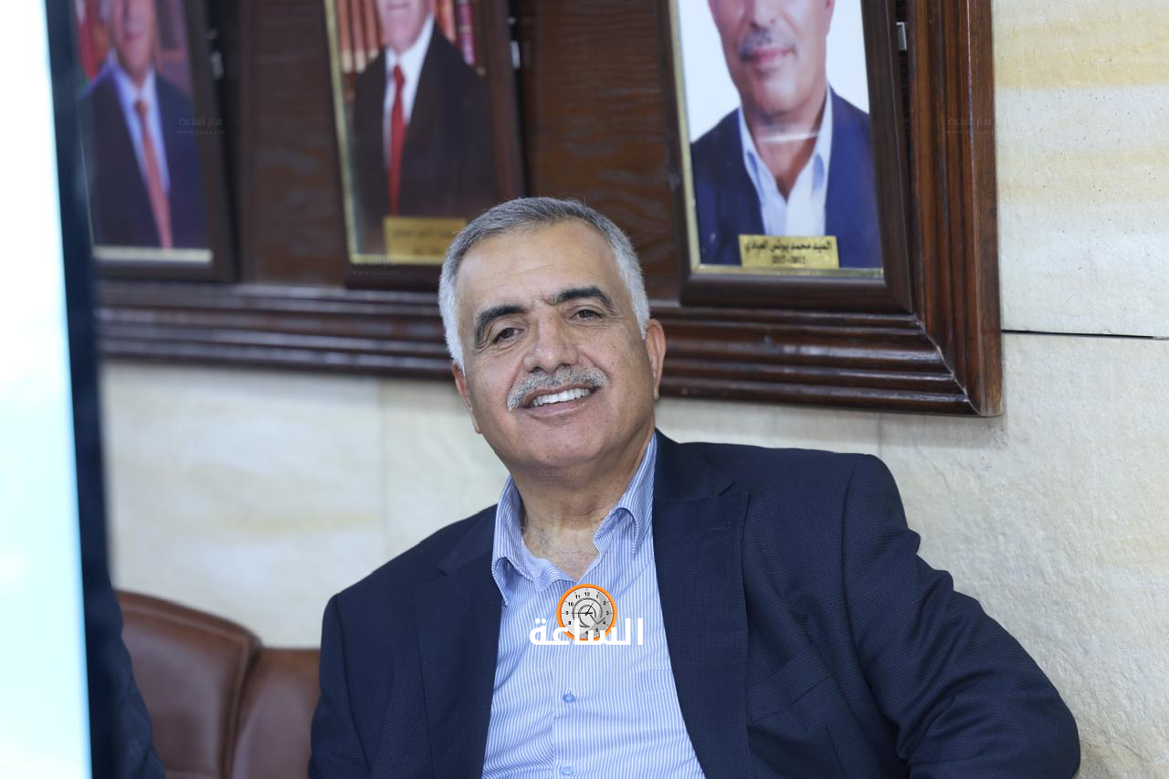 Madar Al-Saa Images 0.014719147697538792